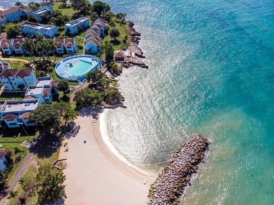 Palm Point Villa Negril - Townhouse Steps From The Beach!